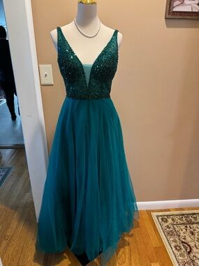 Emerald Teal Sequin V-Neck Evening Dress